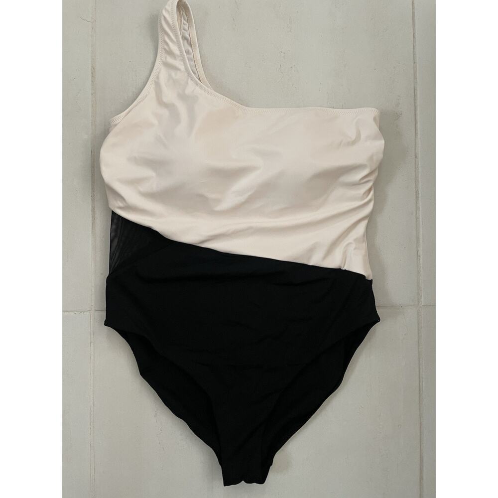 Swimsuits For All Swim One Piece One Shoulder Color Block Swimwear